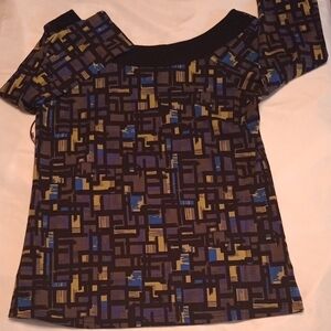 Black and Blue Fitted Graphic Blouse